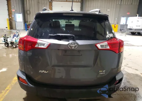 2015 Toyota Rav4 Xle из США, поврежденный, VIN JTMRFREV9FJ047593